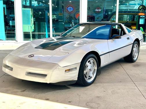 1989 Chevrolet Corvette Base