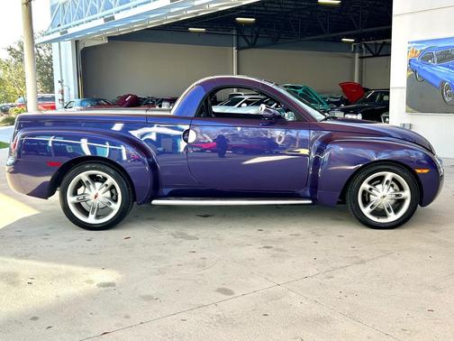 2004 Chevrolet SSR LS