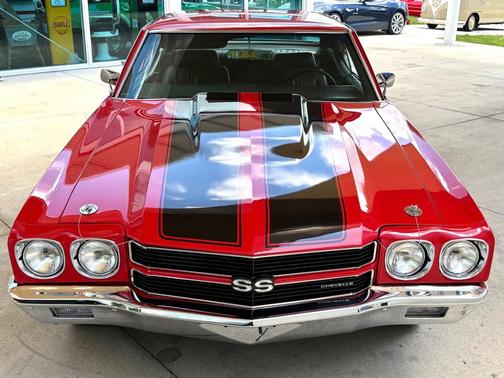 Red 1970 Chevrolet Chevelle SS