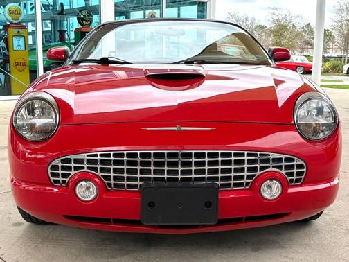 2002 Ford Thunderbird Base