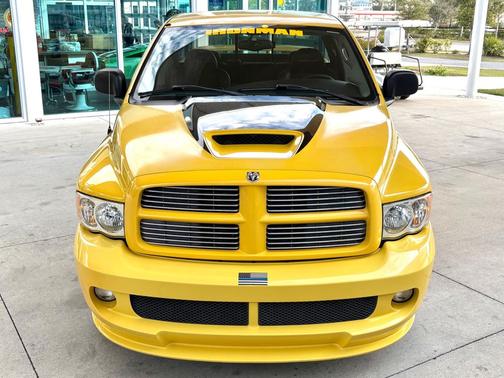 2005 Dodge Ram 1500 SRT-10 Quad Cab