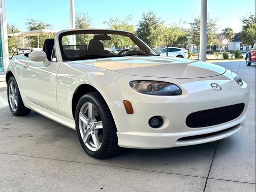 2007 Mazda MX-5 Miata Sport