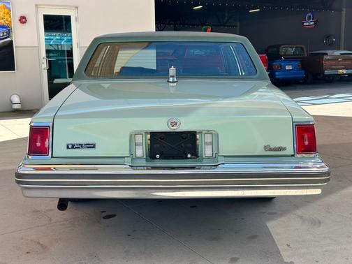 1977 Cadillac Seville Base