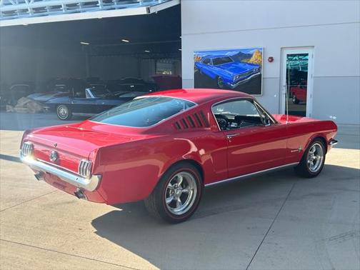 1965 Ford Mustang High Performance