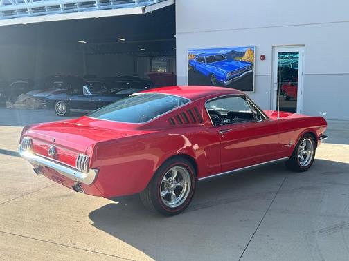 1965 Ford Mustang High Performance