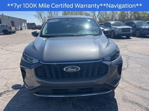 Carbonized Gray Metallic 2023 Ford Escape Active