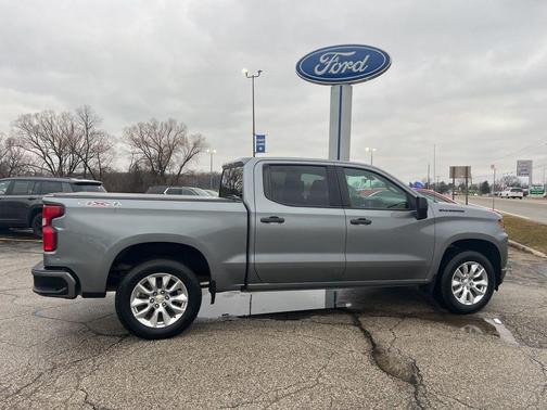 2021 Chevrolet Silverado 1500 Custom