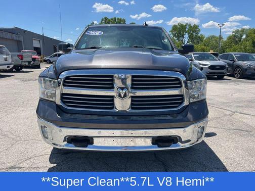 Granite Crystal Metallic Clearcoat 2016 RAM 1500 Big Horn