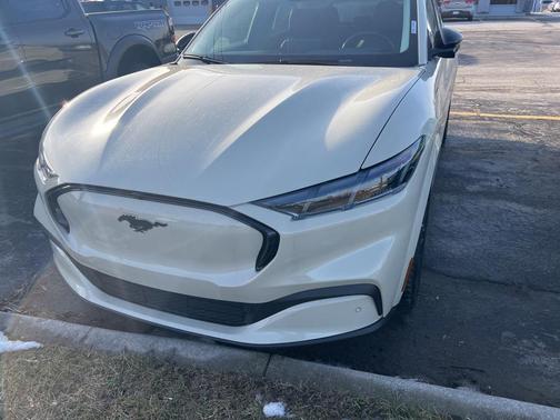 2025 Ford Mustang Mach-E Premium