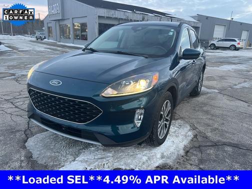 2020 Ford Escape SEL