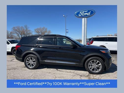 Agate Black Metallic 2022 Ford Explorer XLT
