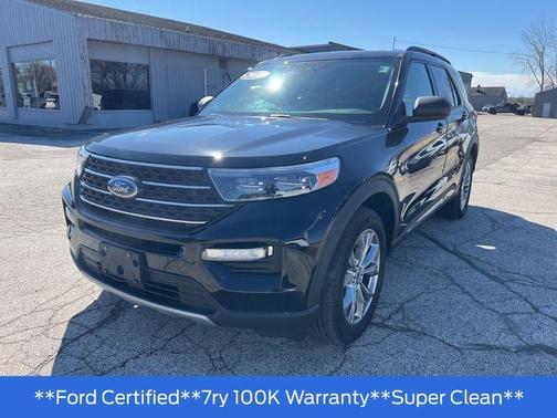 Agate Black Metallic 2022 Ford Explorer XLT