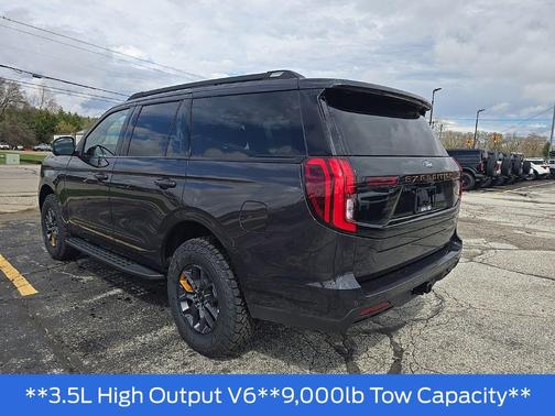 Dark Matter Gray Metallic 2026 Ford Expedition Tremor