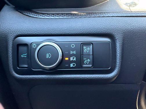 Carbonized Gray Metallic 2024 Ford Explorer ST-Line