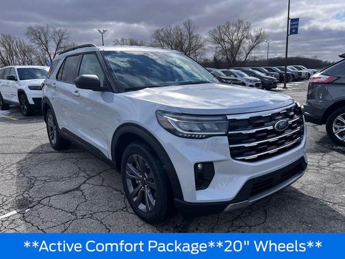 2026 Ford Explorer Active w/200A Pkg