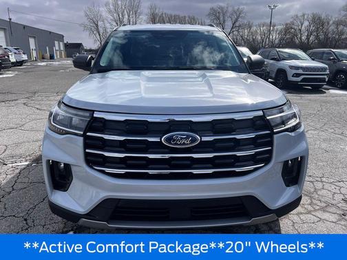 2026 Ford Explorer Active w/200A Pkg