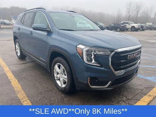 2024 GMC Terrain SLE