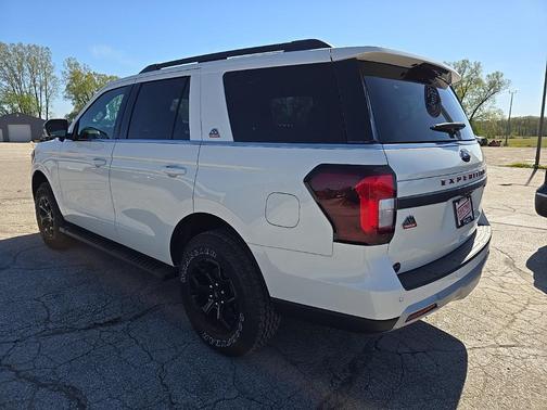 2024 Ford Expedition Timberline