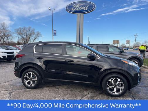 Black Cherry Pearl 2020 Kia Sportage LX