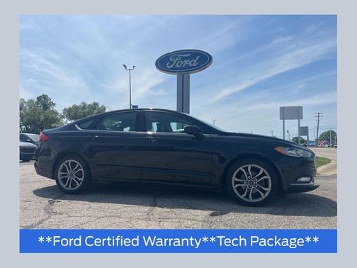 Shadow Black 2017 Ford Fusion SE