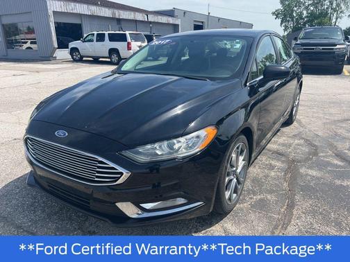Shadow Black 2017 Ford Fusion SE