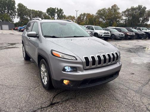 Billet Silver Metallic Clearcoat 2017 Jeep Cherokee Latitude