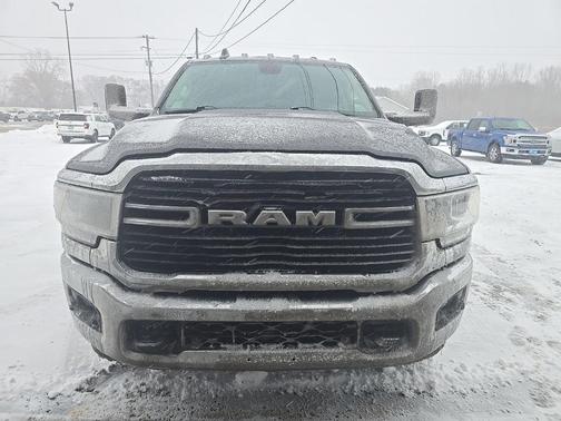 2020 RAM 2500 Big Horn Crew Cab 4X4 6'4' Box