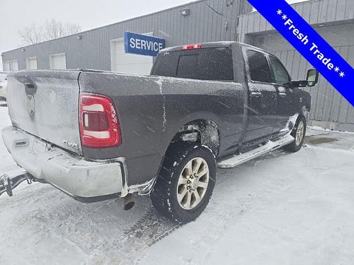 2020 RAM 2500 Big Horn Crew Cab 4X4 6'4' Box