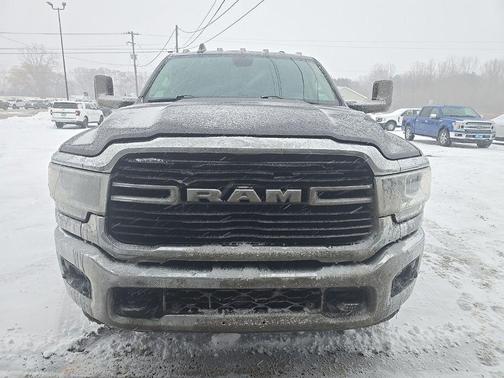 2020 RAM 2500 Big Horn Crew Cab 4X4 6'4' Box