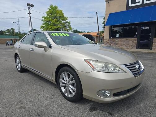 Satin Cashmere 2010 Lexus ES 350 Base
