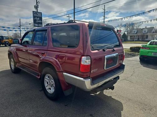 2002 Toyota 4Runner SR5