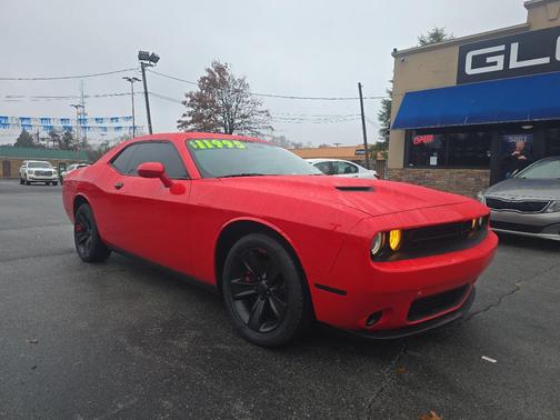 2016 Dodge Challenger SXT