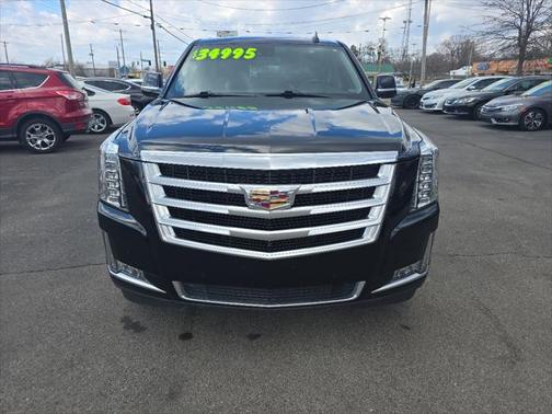 2019 Cadillac Escalade ESV Luxury