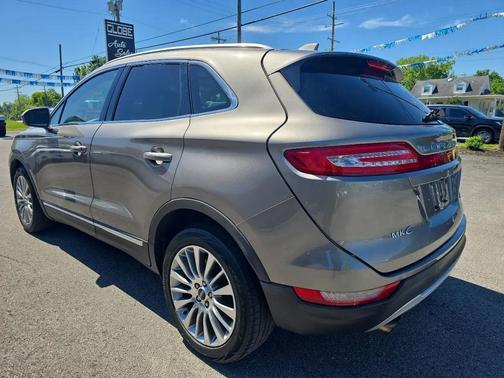 Champagne 2016 Lincoln MKC Reserve