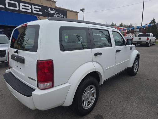 2011 Dodge Nitro SE