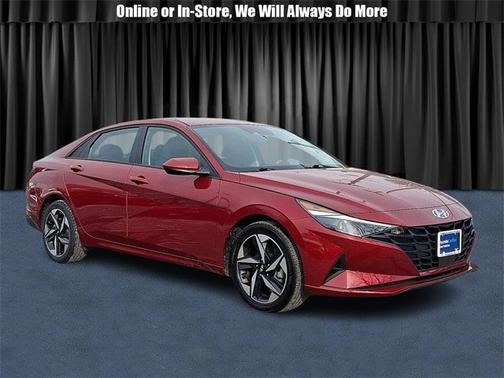 2023 Hyundai ELANTRA SEL