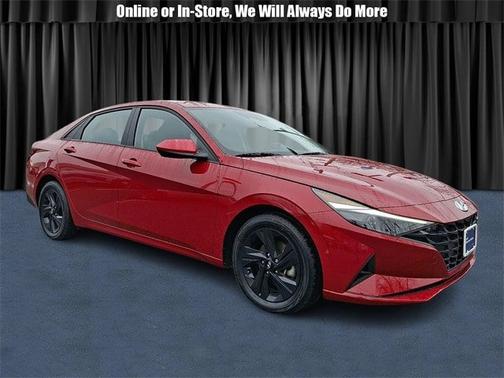 2023 Hyundai ELANTRA SEL