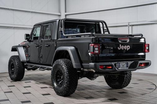 2024 Jeep Gladiator Mojave