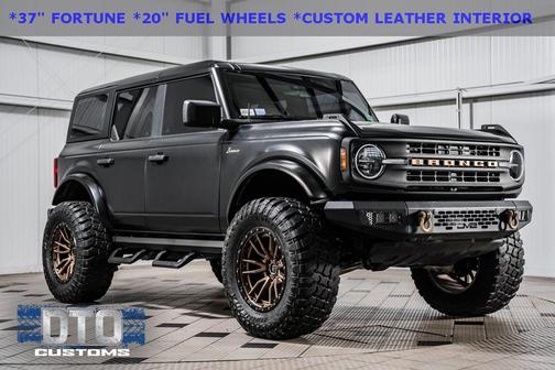 2022 Ford Bronco Base