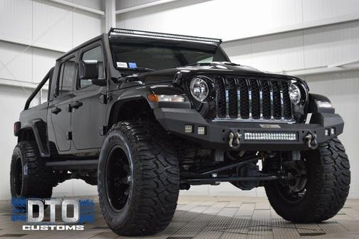 2021 Jeep Gladiator Sport