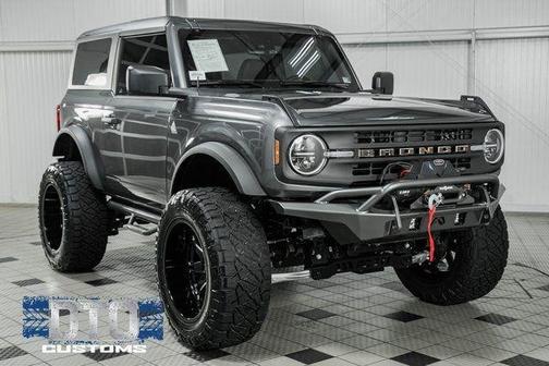 Photo 1 of 32 of 2021 Ford Bronco Black Diamond