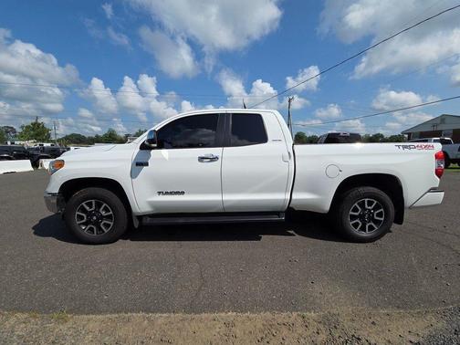 2017 Toyota Tundra Limited
