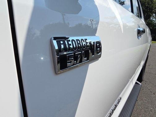 2017 Toyota Tundra Limited