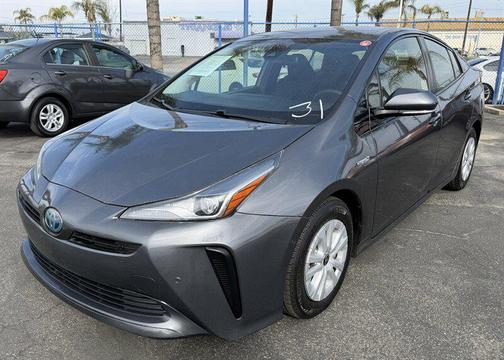 2020 Toyota Prius XLE