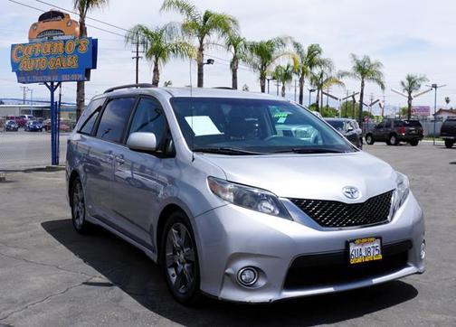 2012 Toyota Sienna SE