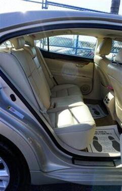 2014 Lexus ES 300h Base