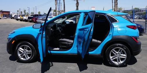 2022 Hyundai KONA SE