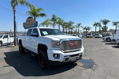 2016 GMC Sierra 2500 Denali
