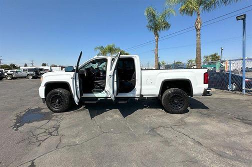 2016 GMC Sierra 2500 Denali