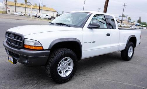 2002 Dodge Dakota Base
